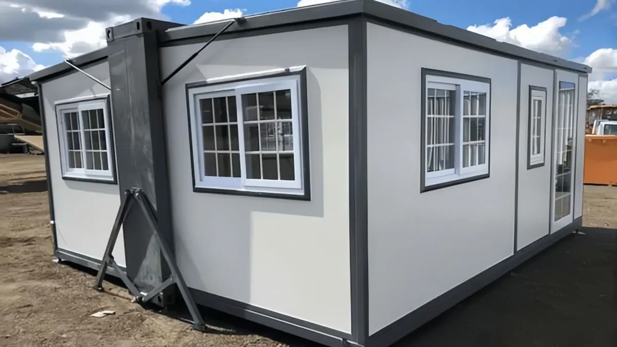 Expandable modular unit being positioned on a site for utility sequencing planning