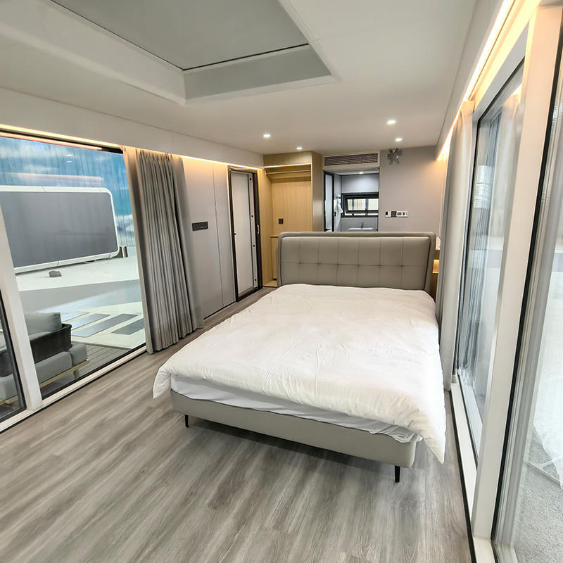 Panoramic Window Glamping Space Capsule detail view
